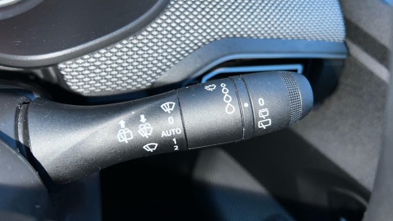 Dacia Sandero 1.0 Tce Expression 5dr Petrol Hatchback